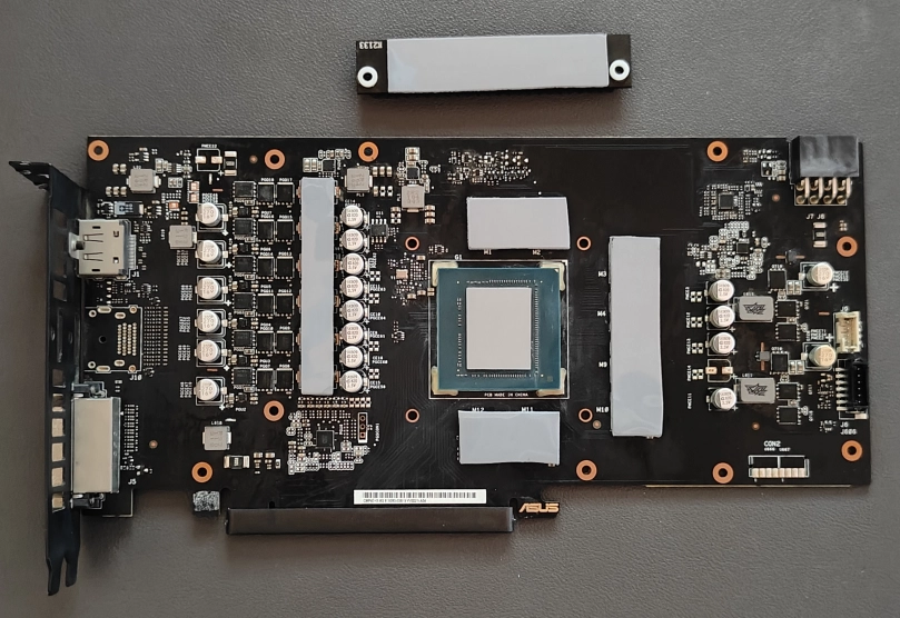 更换相变片和导热垫